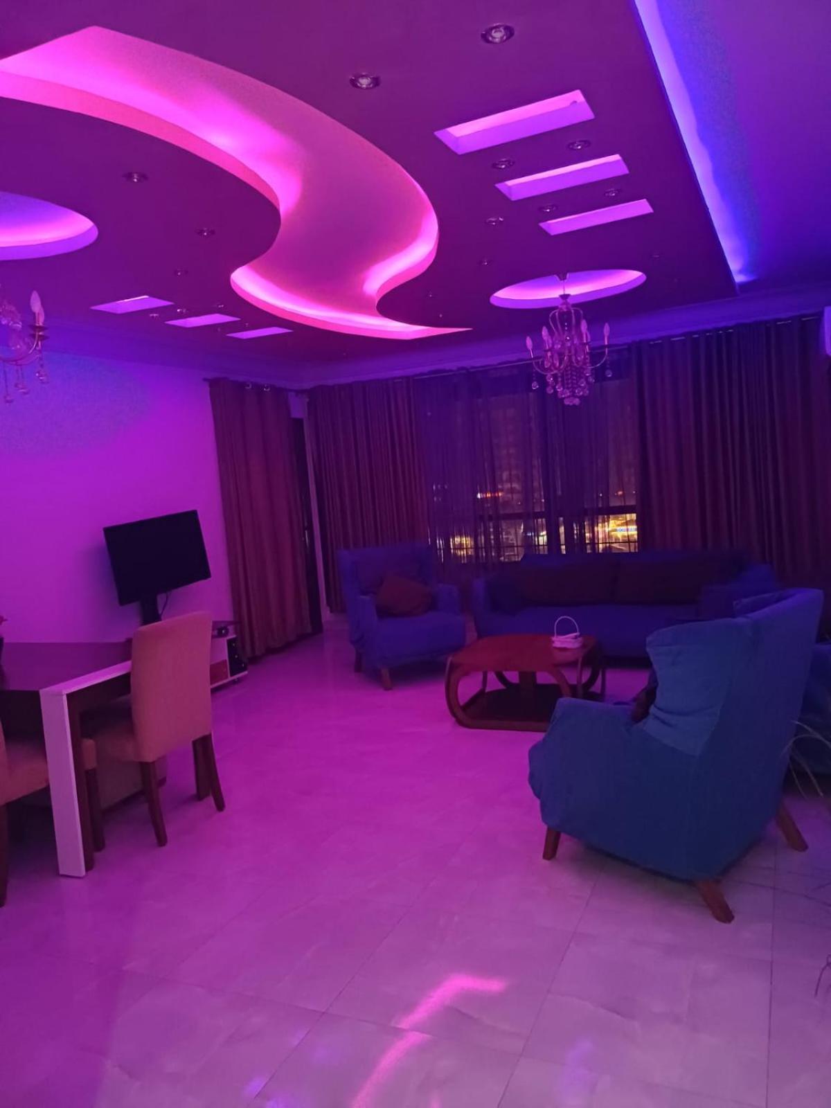 Open View , Super Lux Apartment